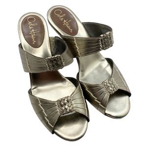 Cole Haan nikeair metallic pale gold woven leather slip on wedge heels 8